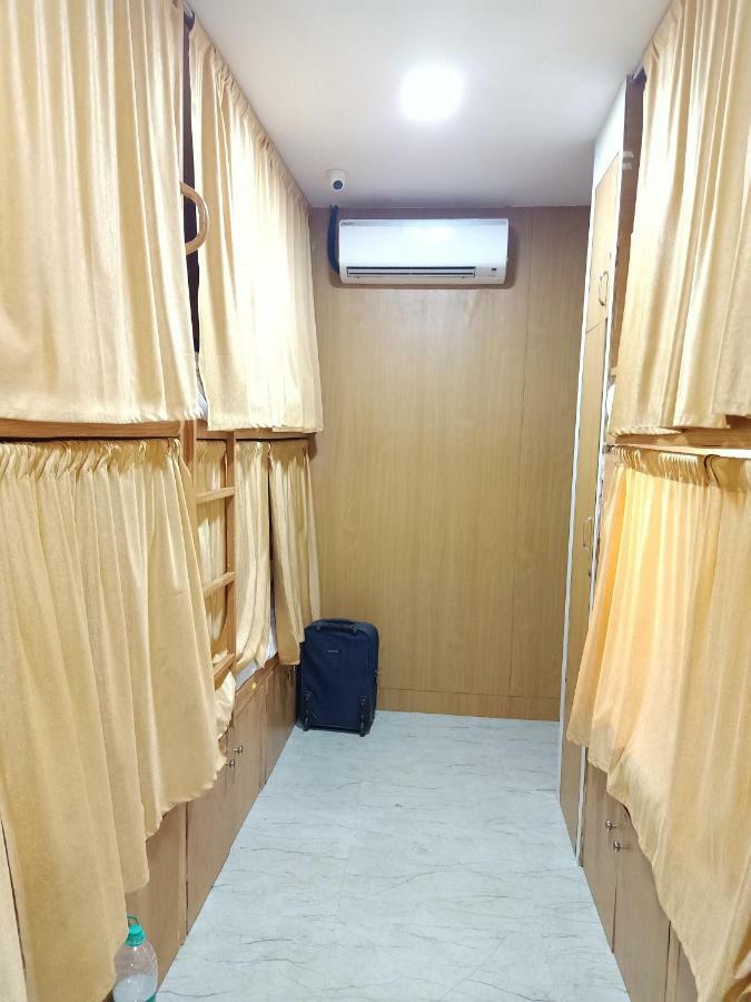 Mabrook Dormitory Мумбаи Экстерьер фото